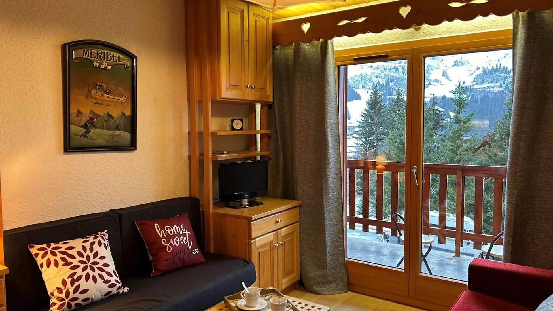 Apartment Meribel: Charmant 2P, 4 Pers, Proche Commerces Et Pistes - Fr-1-180-80