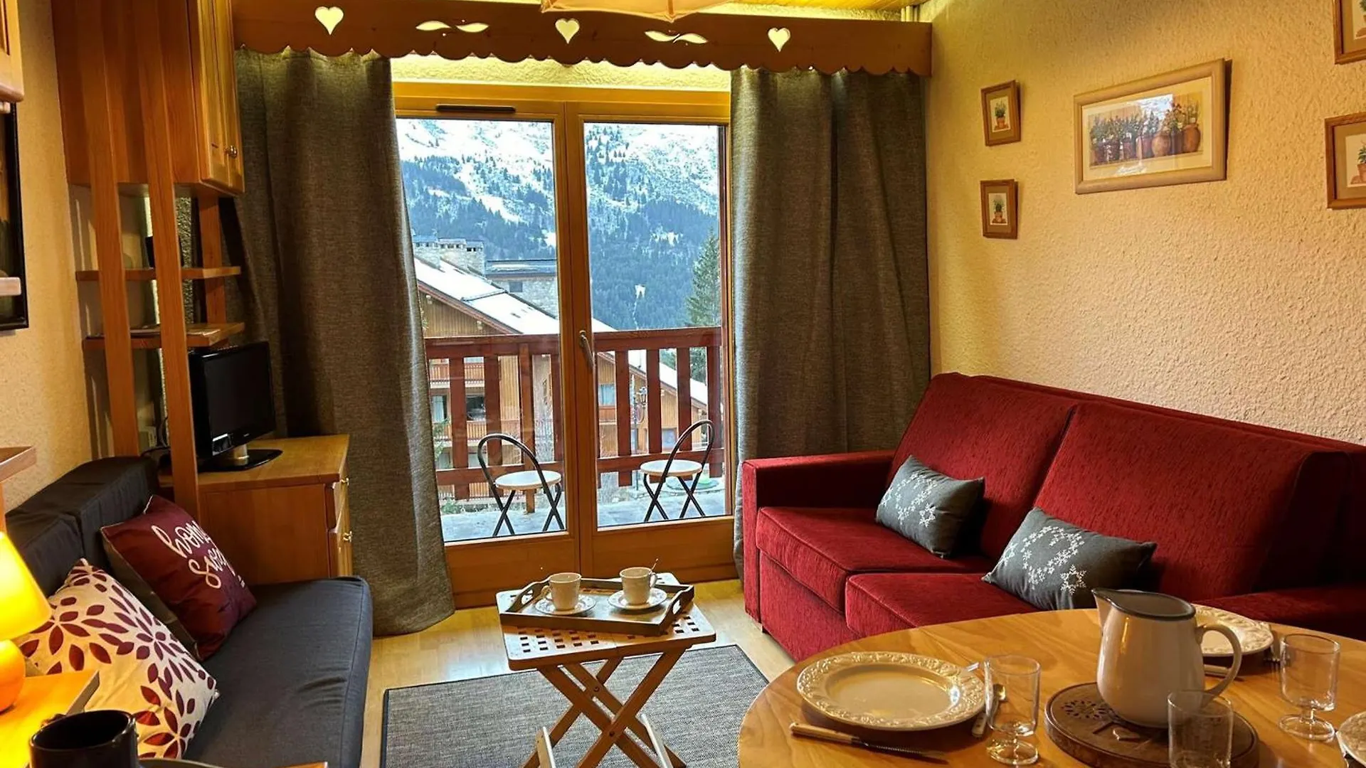 Meribel: Charmant 2P, 4 Pers, Proche Commerces Et Pistes - Fr-1-180-80 Meribel